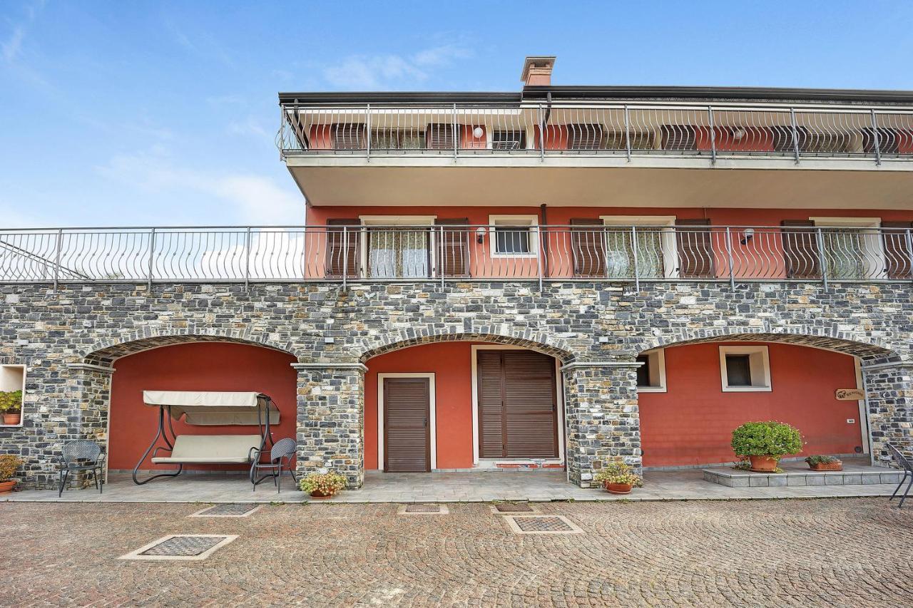 Messalina Agriturismo La Scuderia Molino Nuovo  Exteriör bild